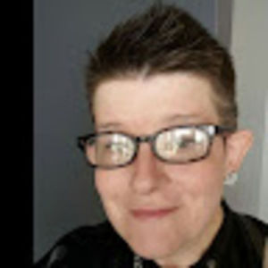 Meet your Posher, Simone